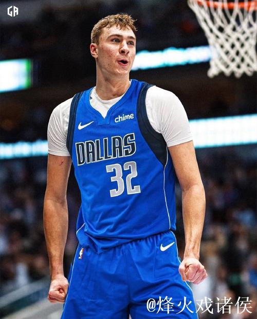 弗拉格成为本赛季拿到20+5+5且0失误数据场次第二多的球员