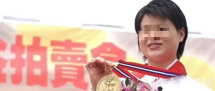 奥运冠军卖掉9枚金牌，换到339万：这是我这辈子做得最正确的事！